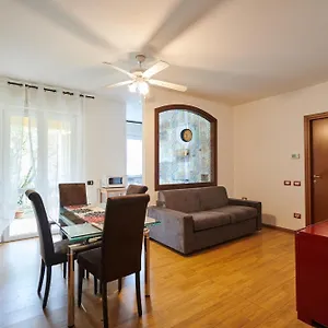 la-casa-di-pippo.italymilanhotels.net/